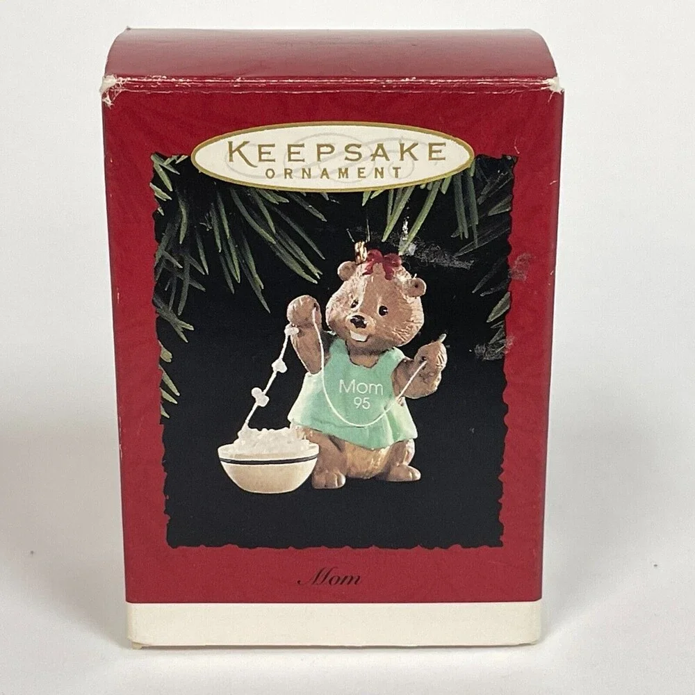 Hallmark Keepsake Mom 1995 Animal Christmas Tree‎ Ornament